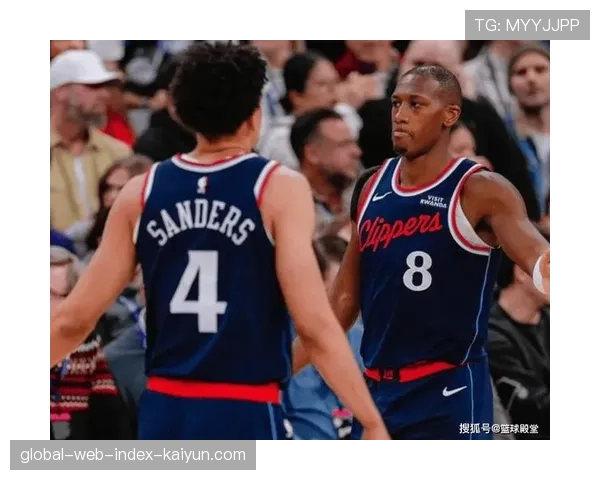 快船空间化防守体系转型 洛佩斯首发提升进攻但护框存疑 快船空间化防守体系转型 洛佩斯首发提升进攻但护框存疑